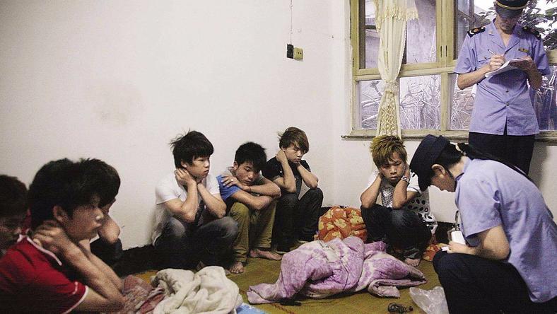 李文星被困室友详述:不把自己的腿打断,我就是下一个他